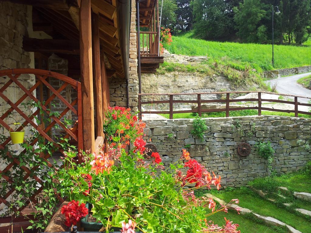 Navilla Igliano ภายนอก รูปภาพ