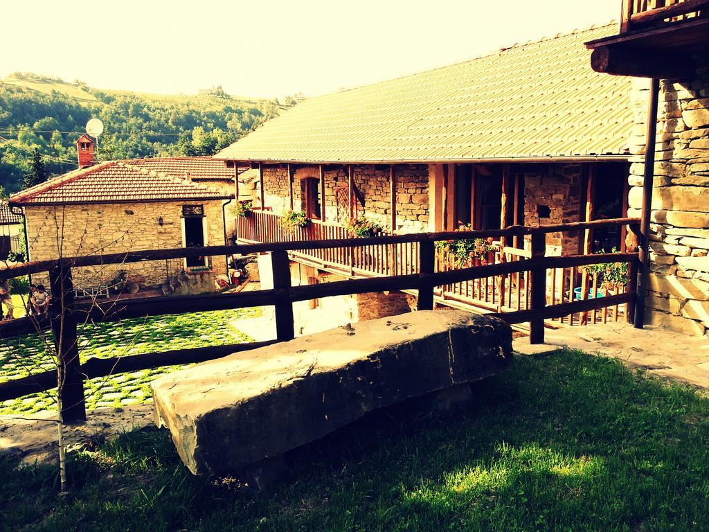 Navilla Igliano ภายนอก รูปภาพ